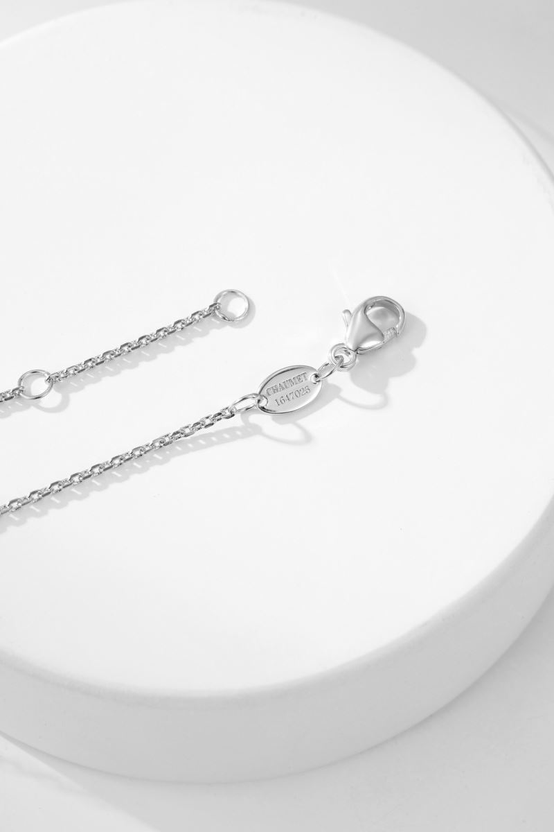 CHAUMET